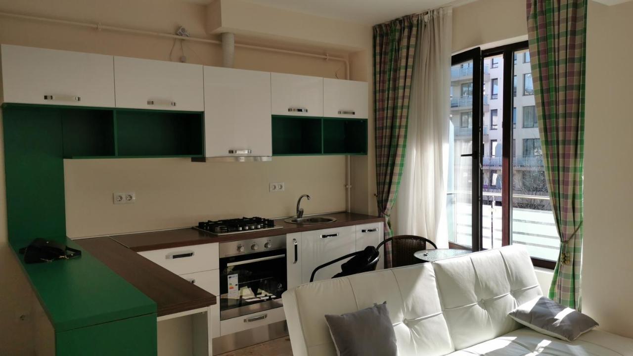 Luxurious Apartment In A Residential Complex In Copou For A Maximum Number Of 3 Persons Iasi Ngoại thất bức ảnh